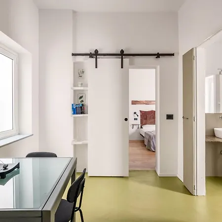Azizo, La Appartement Palerme