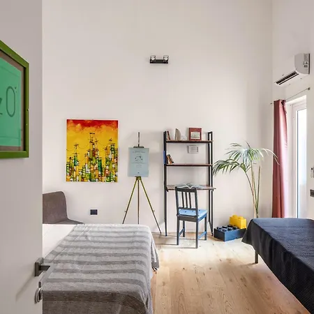 Azizo, La Apartmán *